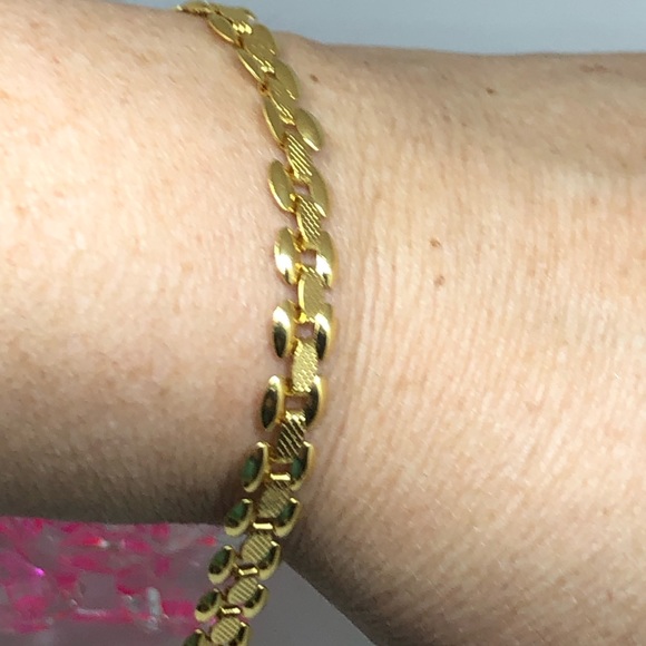 Unisex Gold Plated Ladder Link Bracelet - Picture 6 of 8